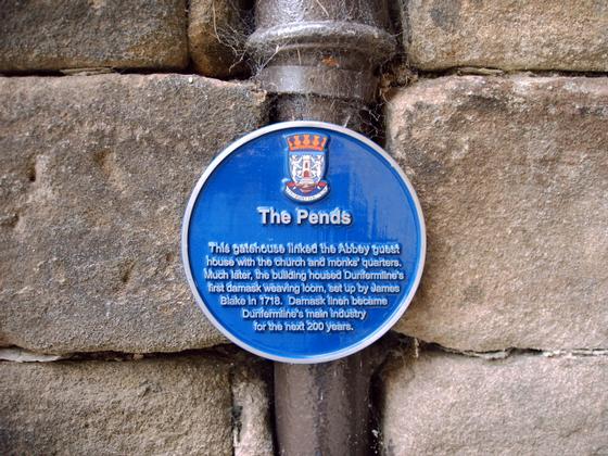 Blue Plaque with brief history of the gatehouse
